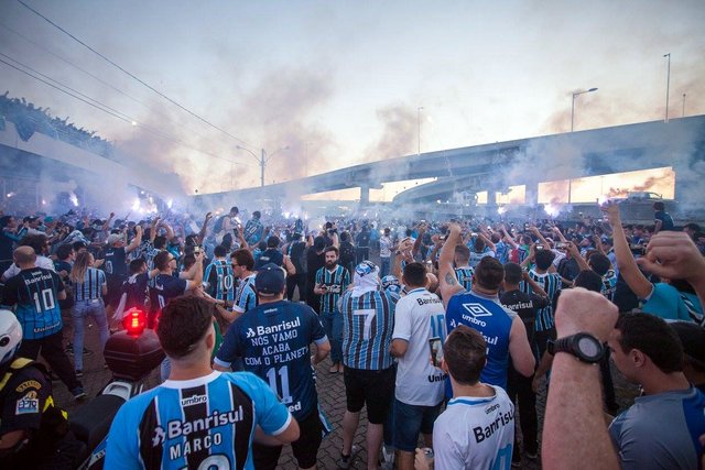 Gremio Lanus 3