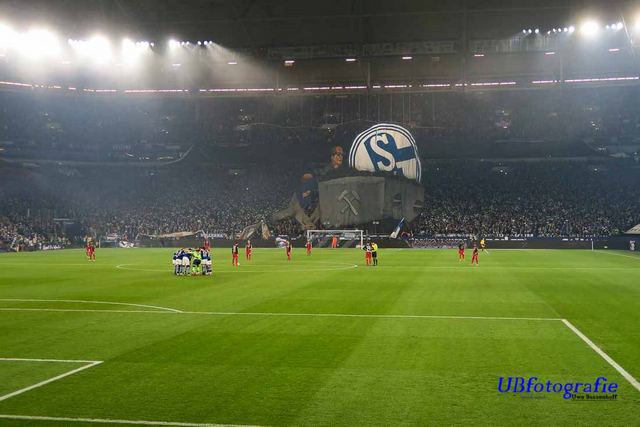 schalke bayer 1