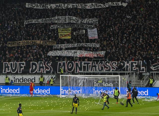 eintracht fans protest