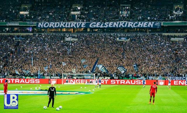 schalke eintracht 1