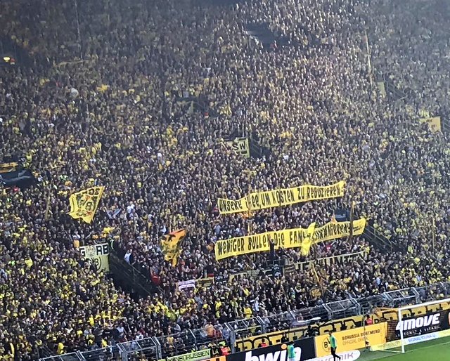 Dortmund Wolfsburg 1