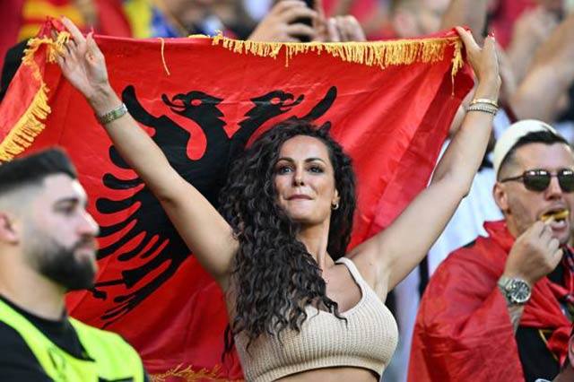 euro2024 sexy girls 1