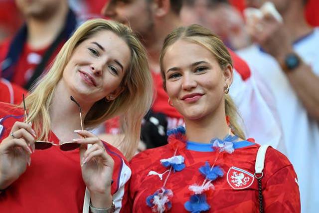 euro2024 sexy girls 1